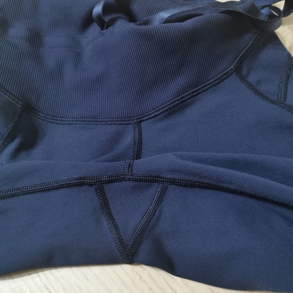 Lululemon Shake It Out Crop Leggings - Picture 5 of 16